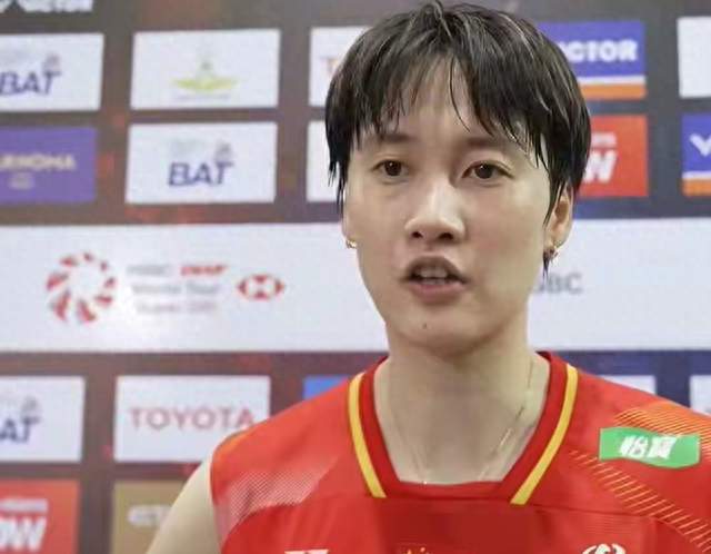 0-2，陈雨菲为何输那么惨，赛后她说出原因，安洗莹的回应格局大