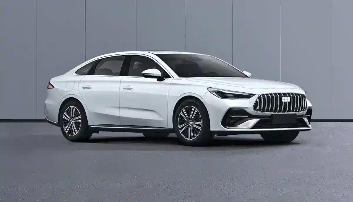 星耀6这前脸造型，你说是AMG GT我也不反对
4806mm的车长，搭载雷神EM