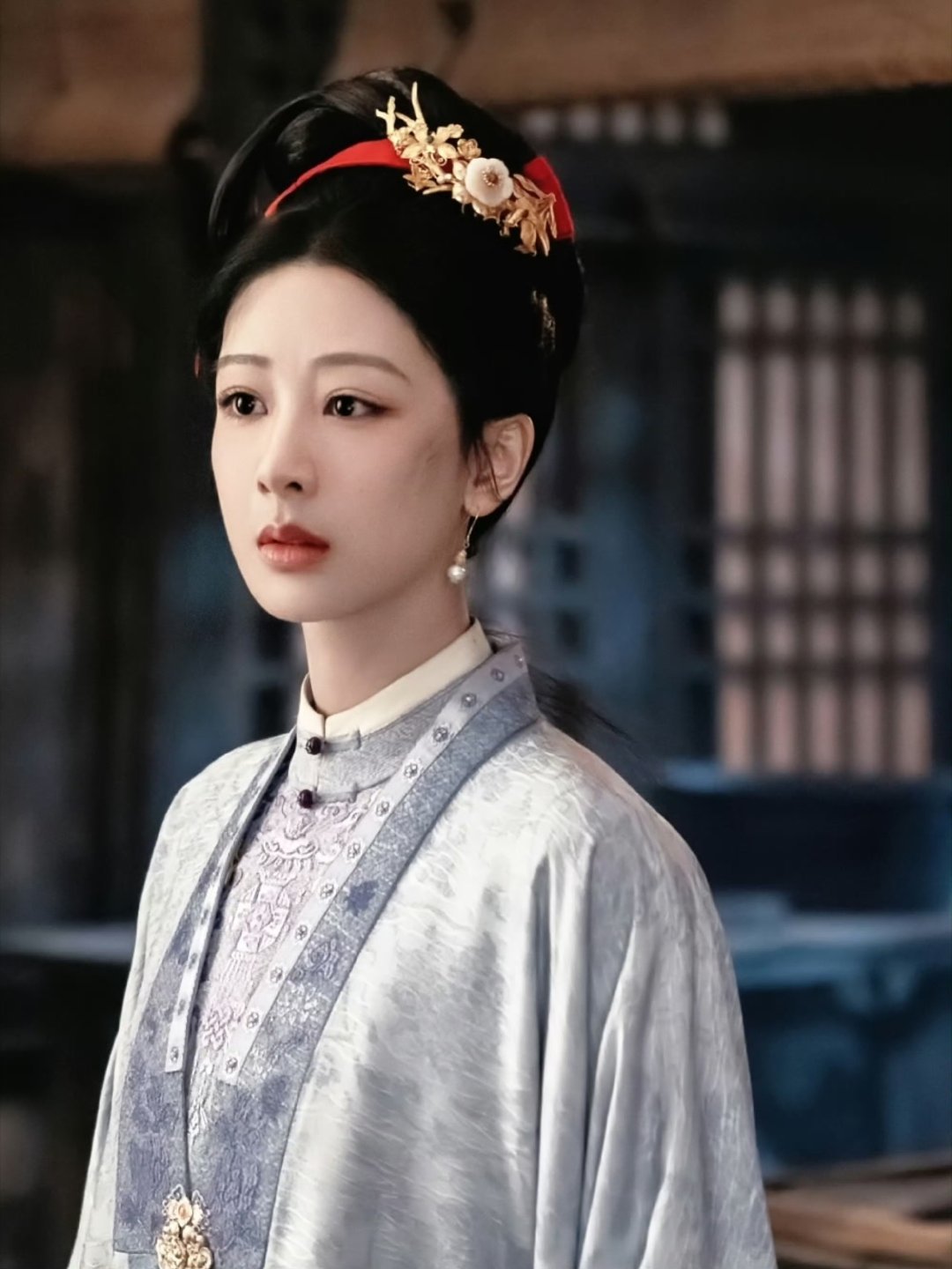 杨紫 风骨藏于徽墨，温柔归于杨紫，李祯的传奇，终会惊艳四季人间。杨紫李祯【杨紫李