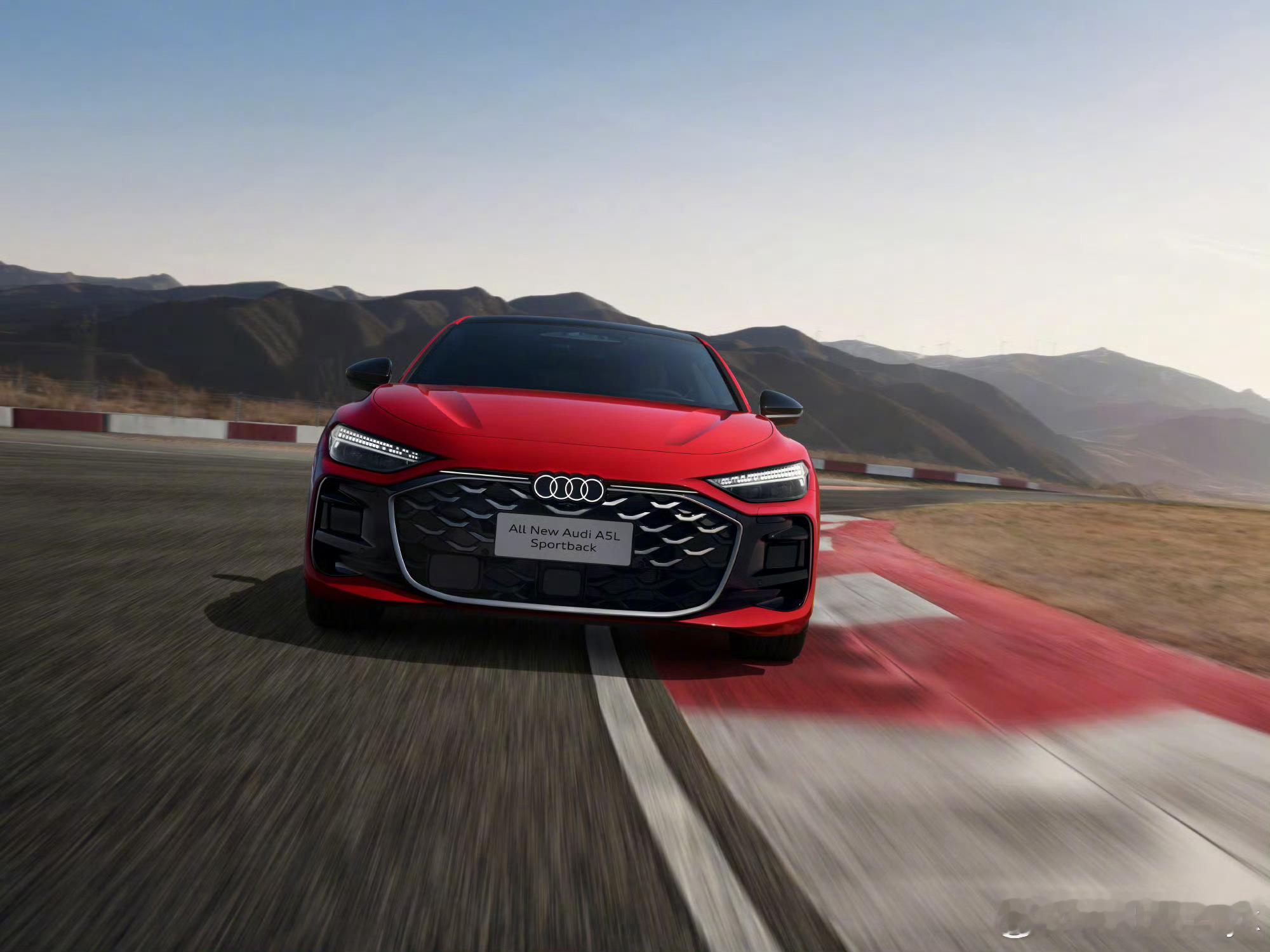 众多外国友人专程赴沪试驾上汽奥迪A5L Sportback，引发广泛关注。这款车