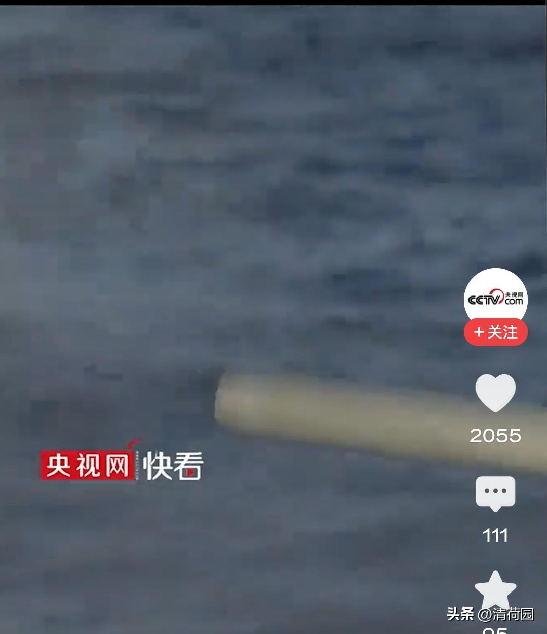 探访东莞舰感受万吨大驱主炮有多猛130毫米主炮一响，对面以为自家炮台叛变了！东莞