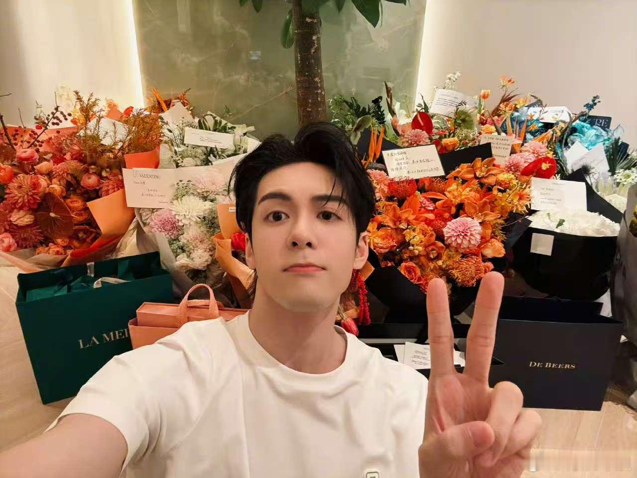 曾舜晞发生日照曾舜晞发生日plog曾舜晞发生日照，不错，[色] ​​​