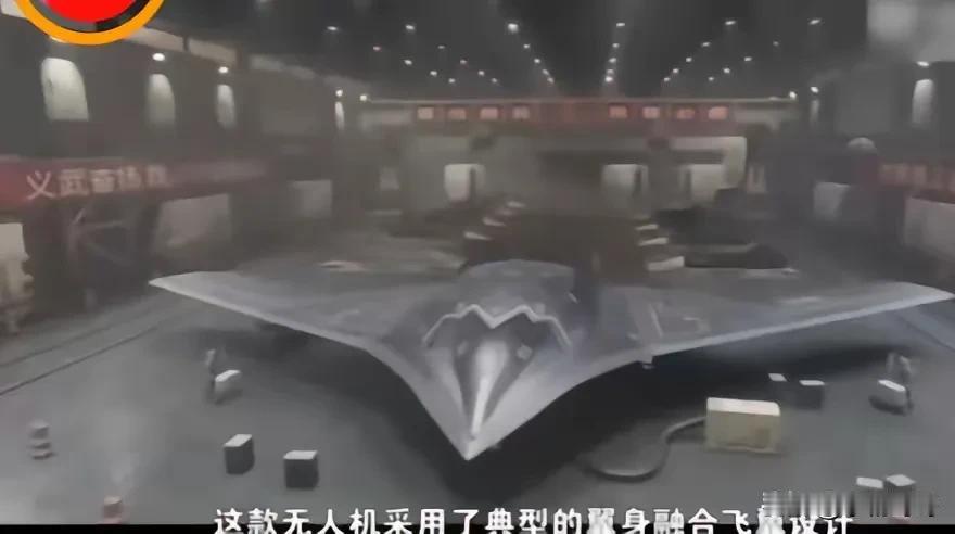 有个事

我一直不敢说

我发现美国军方有一个非常严重的问题，就是他们总以为自己