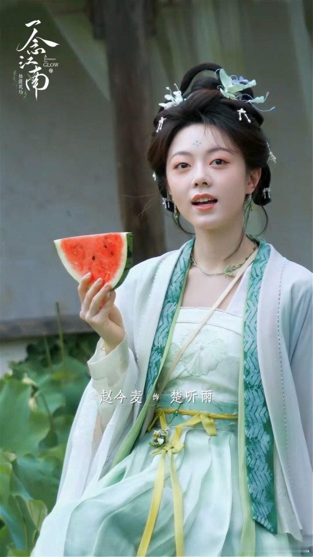 一念江南官配大事很妙一念江南继之前的合作之后，赵今麦换上新搭档王安宇，两人身形搭