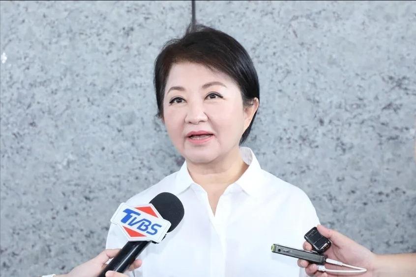 卢秀燕：自己会把市长任期做好、做满！

针对近期被多次爆料，卸任当天就会从市长办