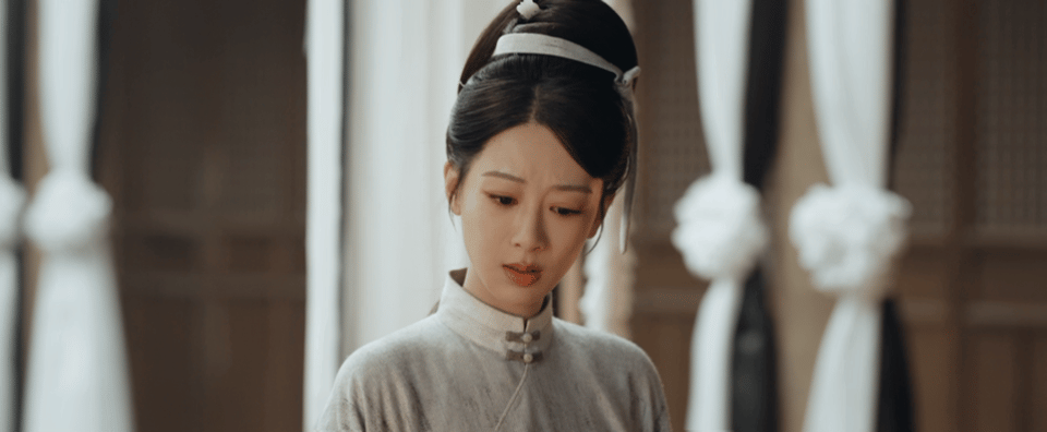 李景东下跪向李祯认错杨紫把李祯演活了，从被退婚的落魄千金到掌家掌权人，再到骂醒六