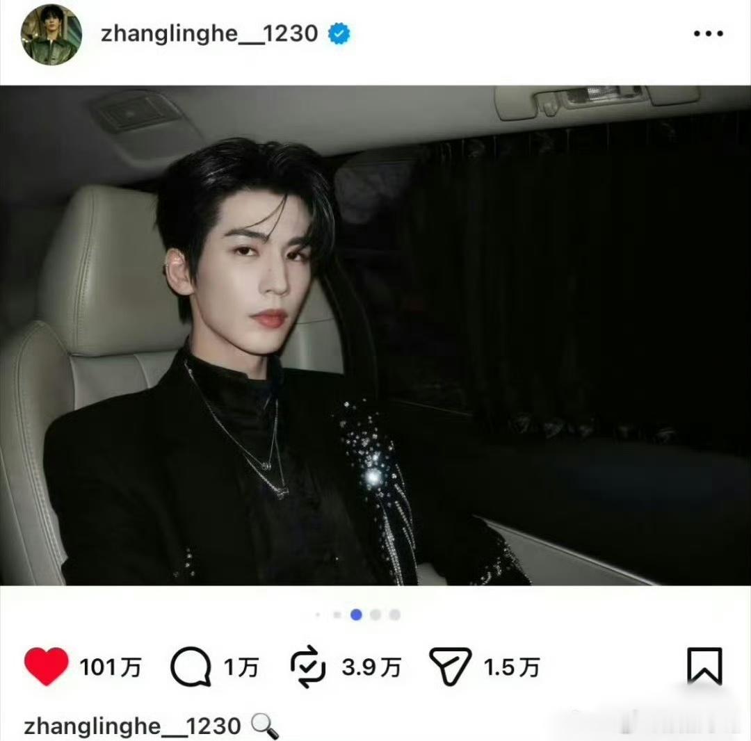 张凌赫ins16条破百万👍🏻 