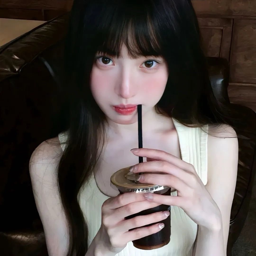 𝐡𝐢. ◡̈⃝ 🤍“宝贝这个词是谁发明的 经常把我忽悠的找不着北” ​​​