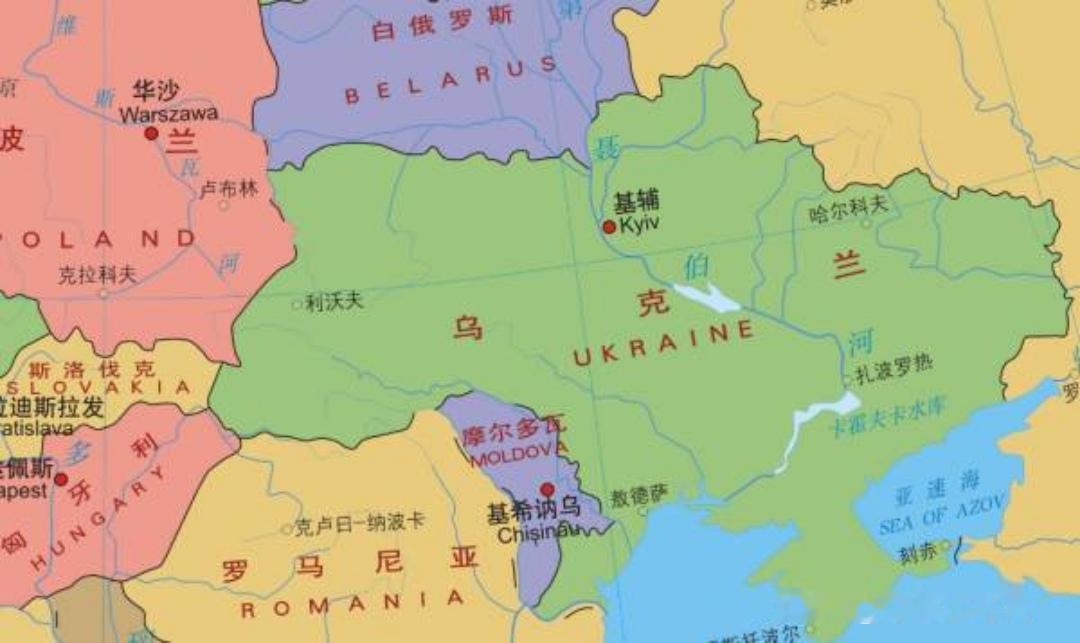 “白俄罗斯需要移走俄罗斯的军事装备，这些装备就是白俄罗斯与乌克兰相邻的两个边境地