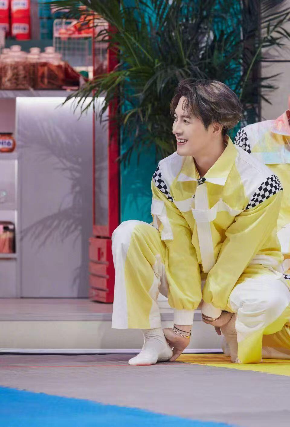 🍉王嘉尔将于1月27号录制你好星期六 