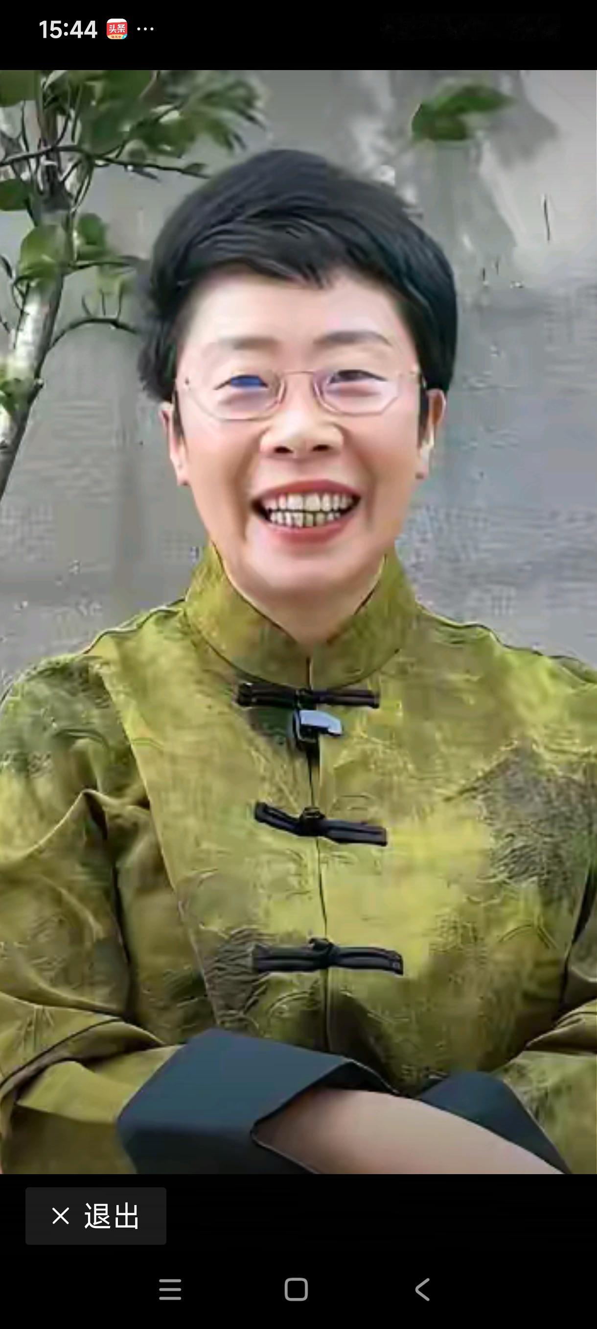 蒙曼和张译，长得咋这么像呢！