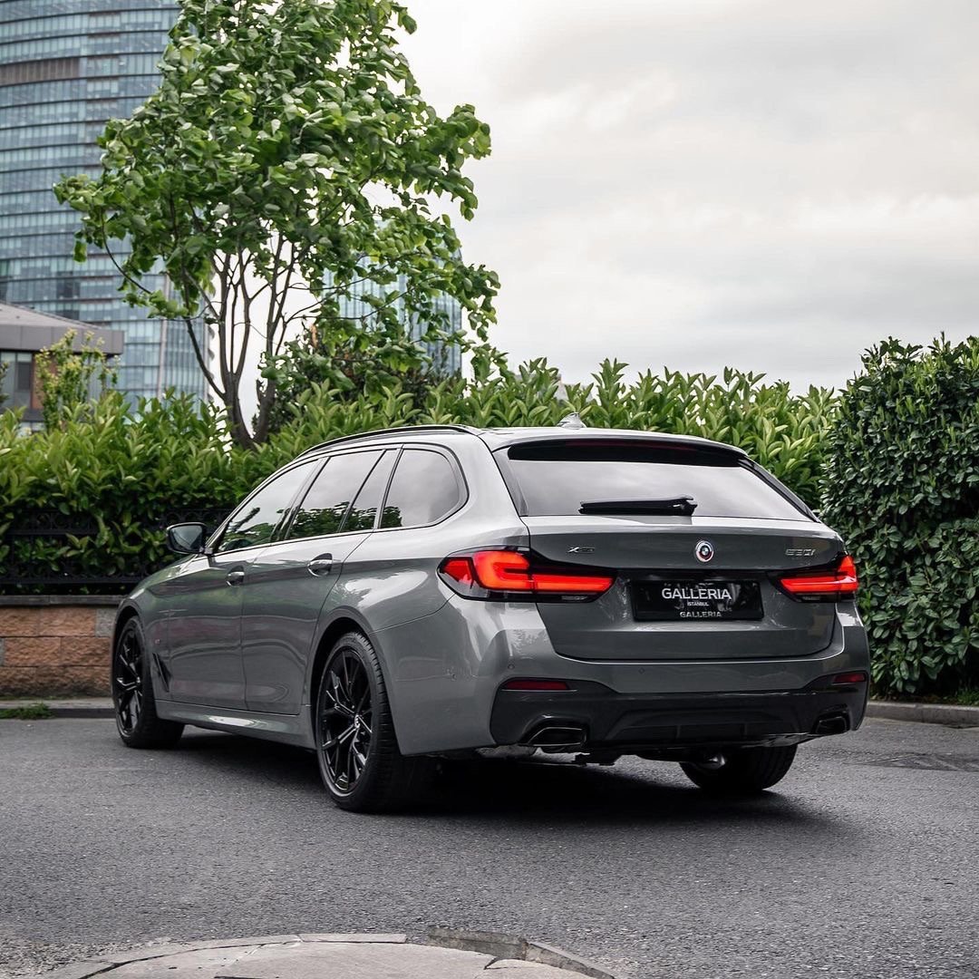•••BMW 5.30i TOURING•••#宝马5系##car时尚##豪车超