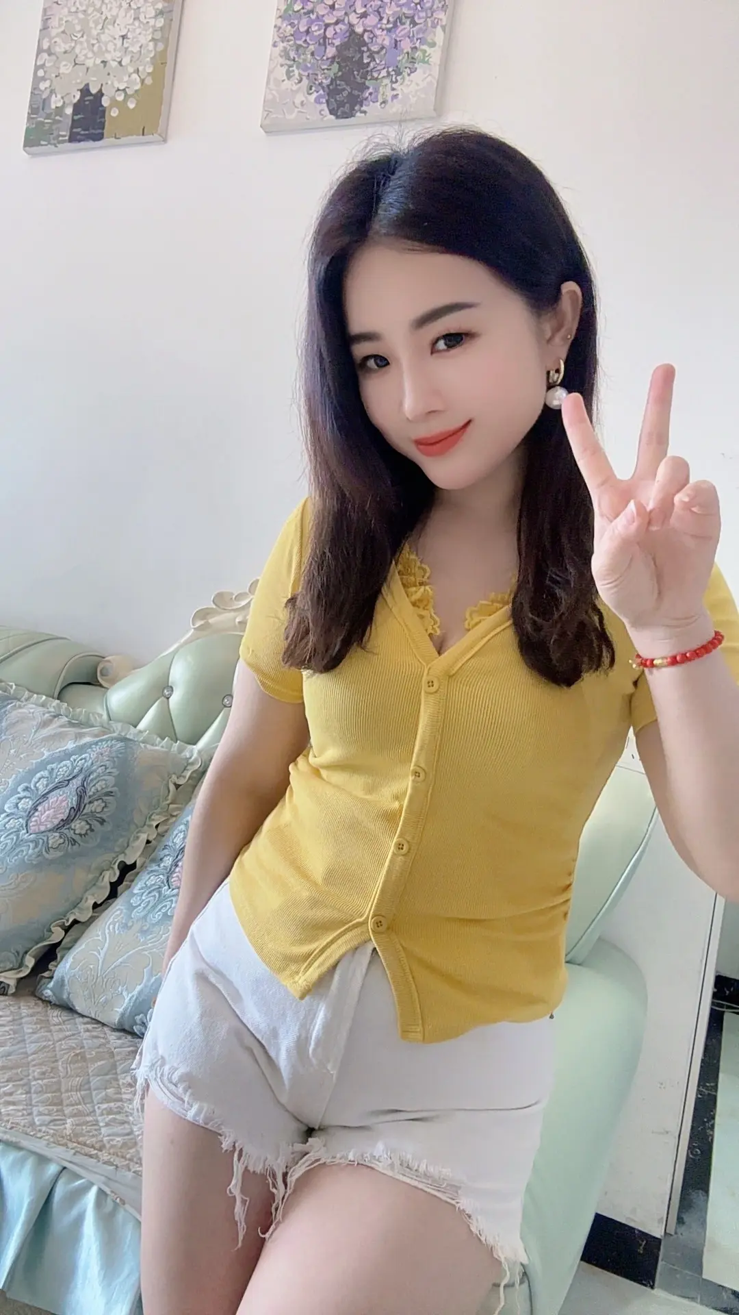 希望，在如苦咖啡一样的生活里，能够遇到一勺勺给你加糖的人！