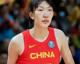哨声未落战斗不止！极限27秒绝境求生，女篮打出世界杯封神名场面！
       