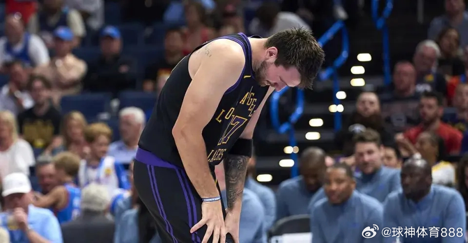 北京时间4月4日，据ESPN记者Shams Charania与Dave McMe