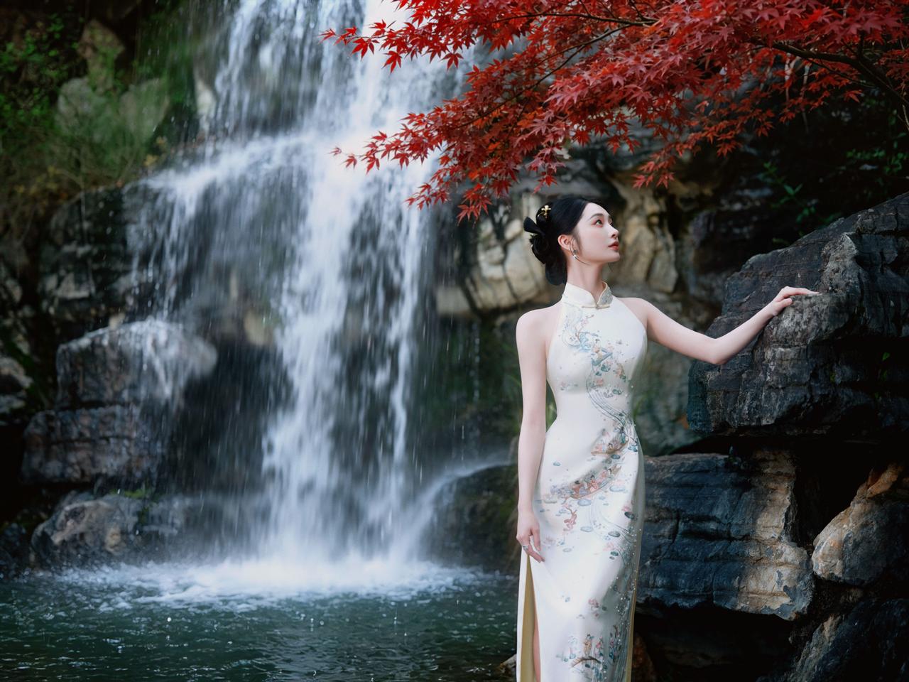 小周古风美人[可怜]
周洁琼