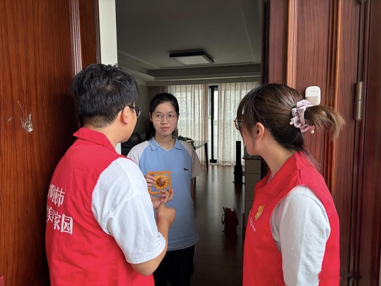 宁波宁海全城暖心护航高考学子追梦路 又是一年盛夏逐梦季，笔尖将启少年征程✨202