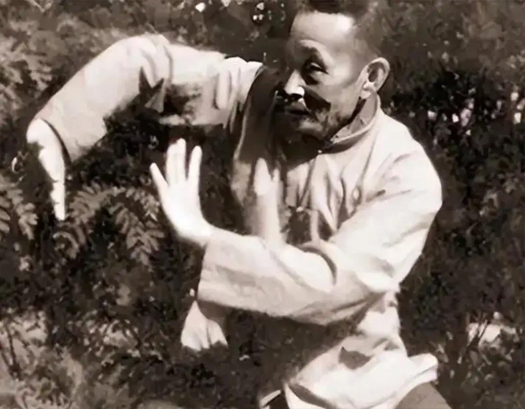 “红色武林”精彩内容目录（十三）
        实战功夫，上得战场，八极传人出