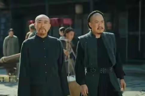 《江海潮生》中，他是因为追随张謇而彻底改变了命运的人，也是张謇人格魅力的一面镜子