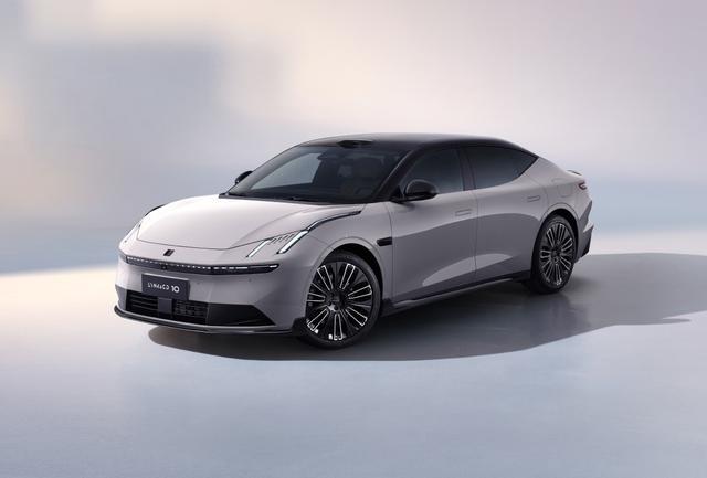 2026款领克10 EM-P 240四驱Max H5正式上市。该车型为领克10 