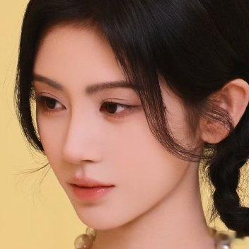 jjy鞠婧祎万花世界 jjy鞠婧祎苏绿夏 jjy"一句会见面的只是麻痹自己的谎言