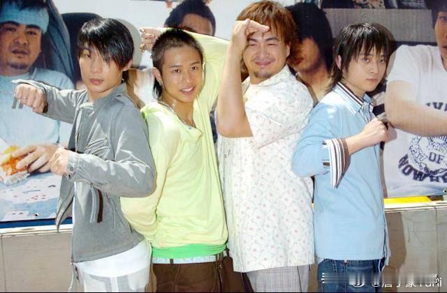 “南拳妈妈”出道22周年！詹宇豪晒旧照回忆杀，网友：青春回来了，再来22年！

