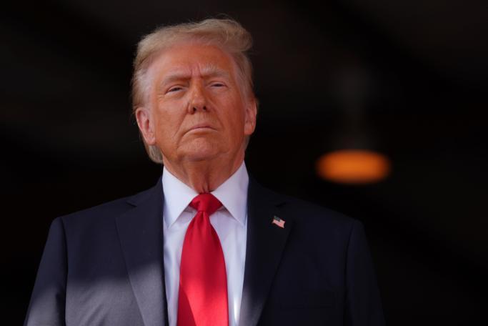 美国最高法院驳回特朗普在芝加哥动用国民警卫队的诉求，判决暂非最终裁定
 
华盛顿