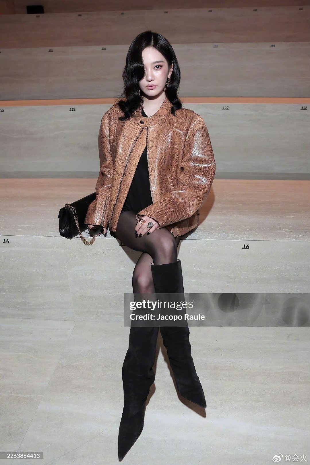 肖战宁艺卓G社出图G社拍的肖战宁艺卓G社拍的肖战宁艺卓，太养眼了 