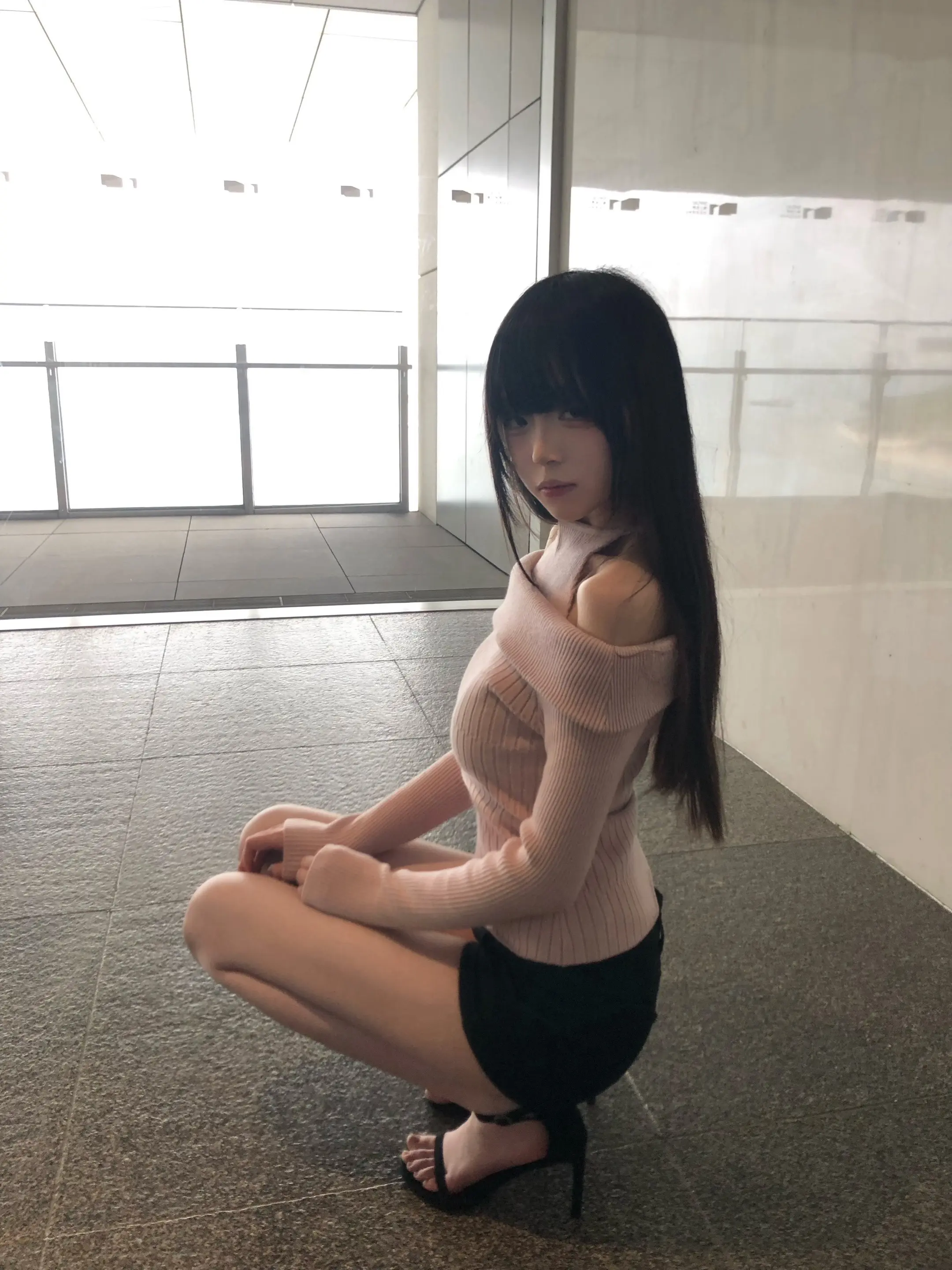 何日方知我是我