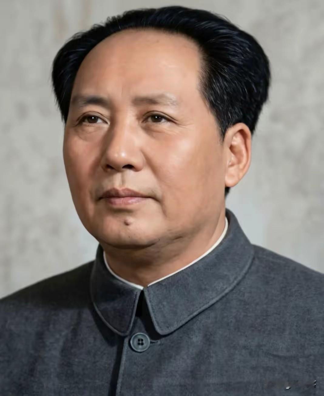 很多人都好奇，当年我们装备落后、物资匮乏、兵力劣势，为什么总能以弱胜强、越打越强