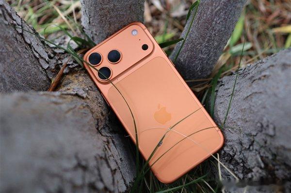 【国产Ultra总销量打不过iPhone17ProMax：多家品牌放弃迭代】曝国