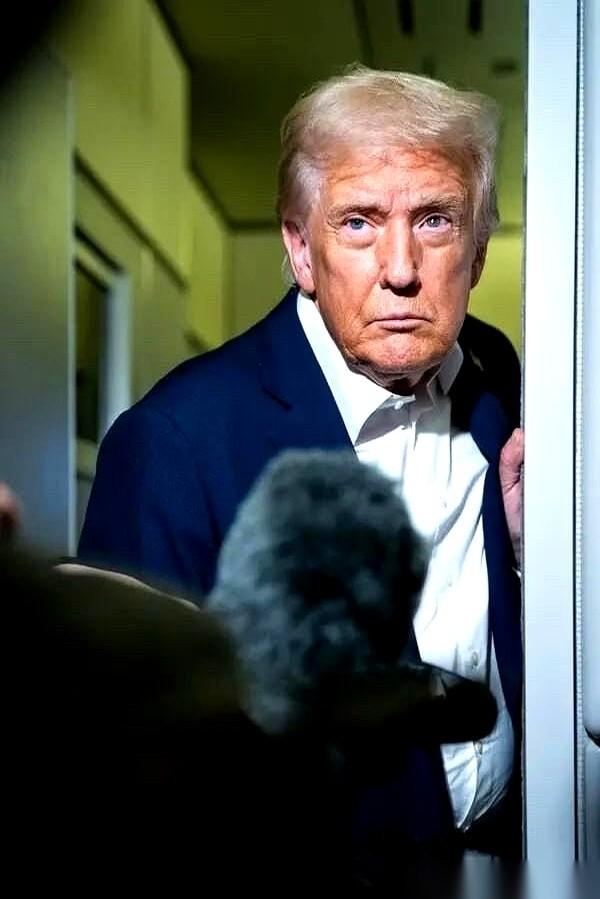 普京前脚刚在印度风光完，老美后脚就急了。
下周，贸易代表团就要急吼吼地飞新德里。