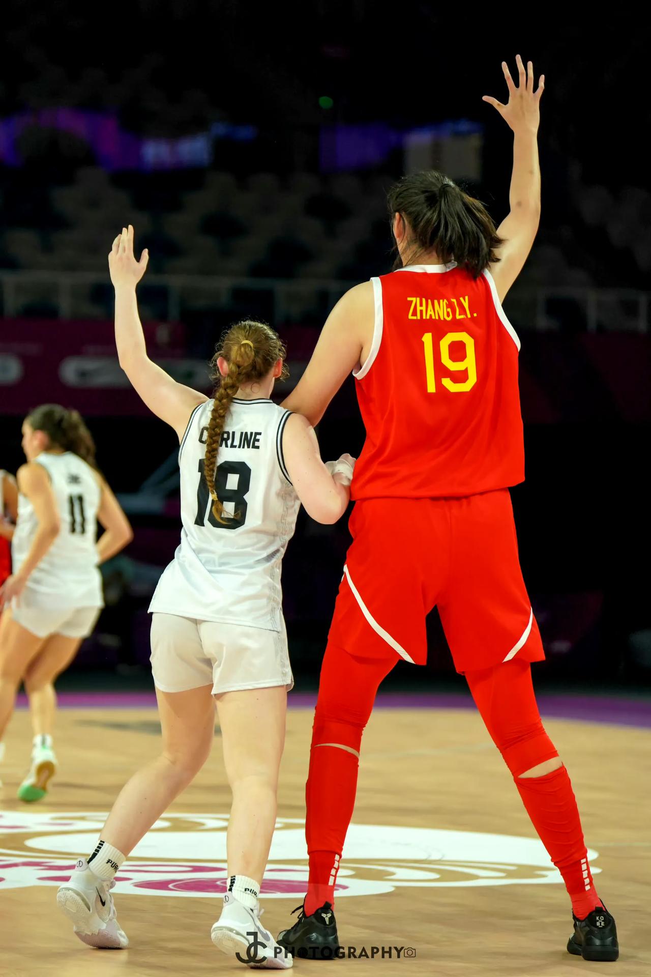 U18亚洲杯中国队90：68轻取新西兰，这场比赛不得不说的三个事实：

1、小巨