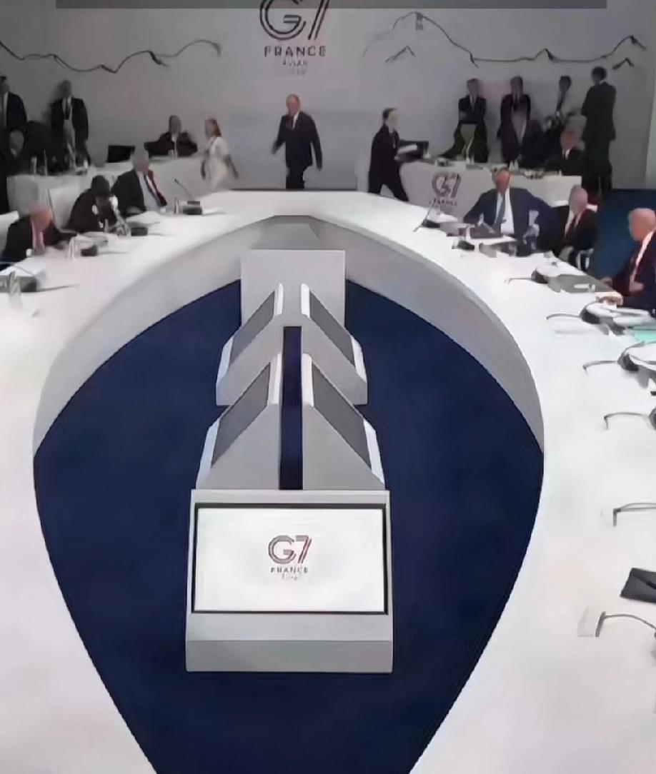 G7聚在一起，中国是他们绕不开的话题，中国在他们心中的份量与日俱增，他们害怕、嫉