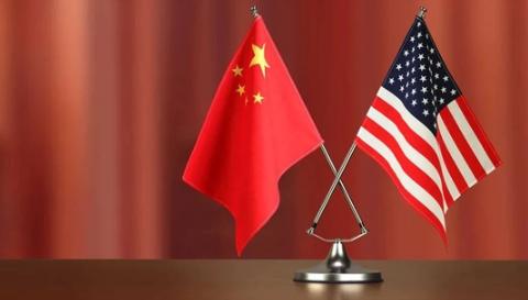 中国点头答应今秋访美，华盛顿那头瞬间就炸了锅！特朗普更是乐得合不拢嘴，当场直呼这