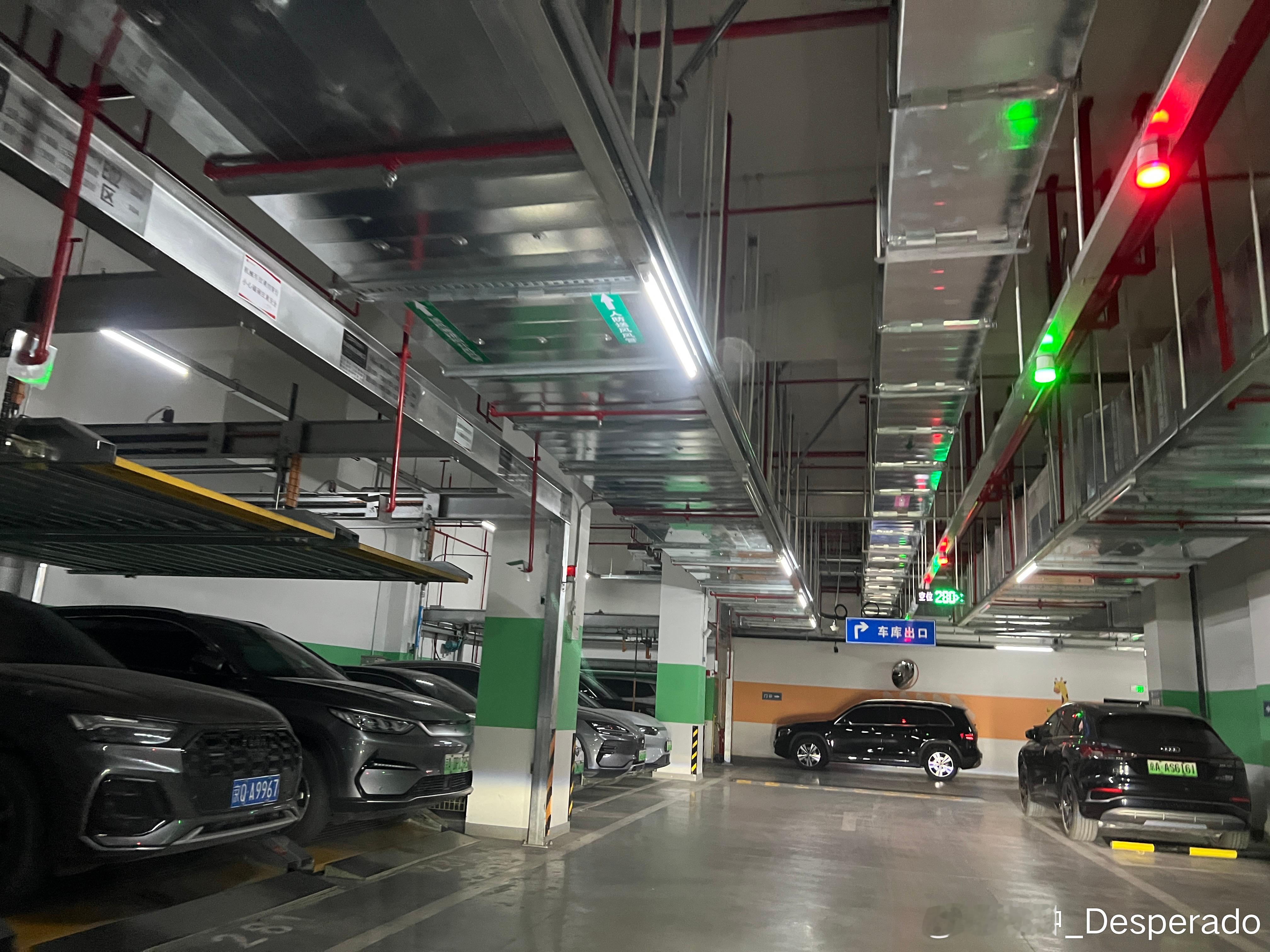 一直有一个疑问，北京这种好好的地库，装立体停车位是有政策优惠还是怎么着？巨难倒不