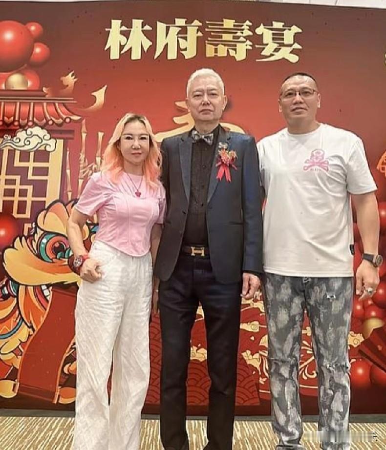 江湖传闻 “向家天下，林家打”，这句俗语藏着香港新义安数十年的权力密码。新义安创