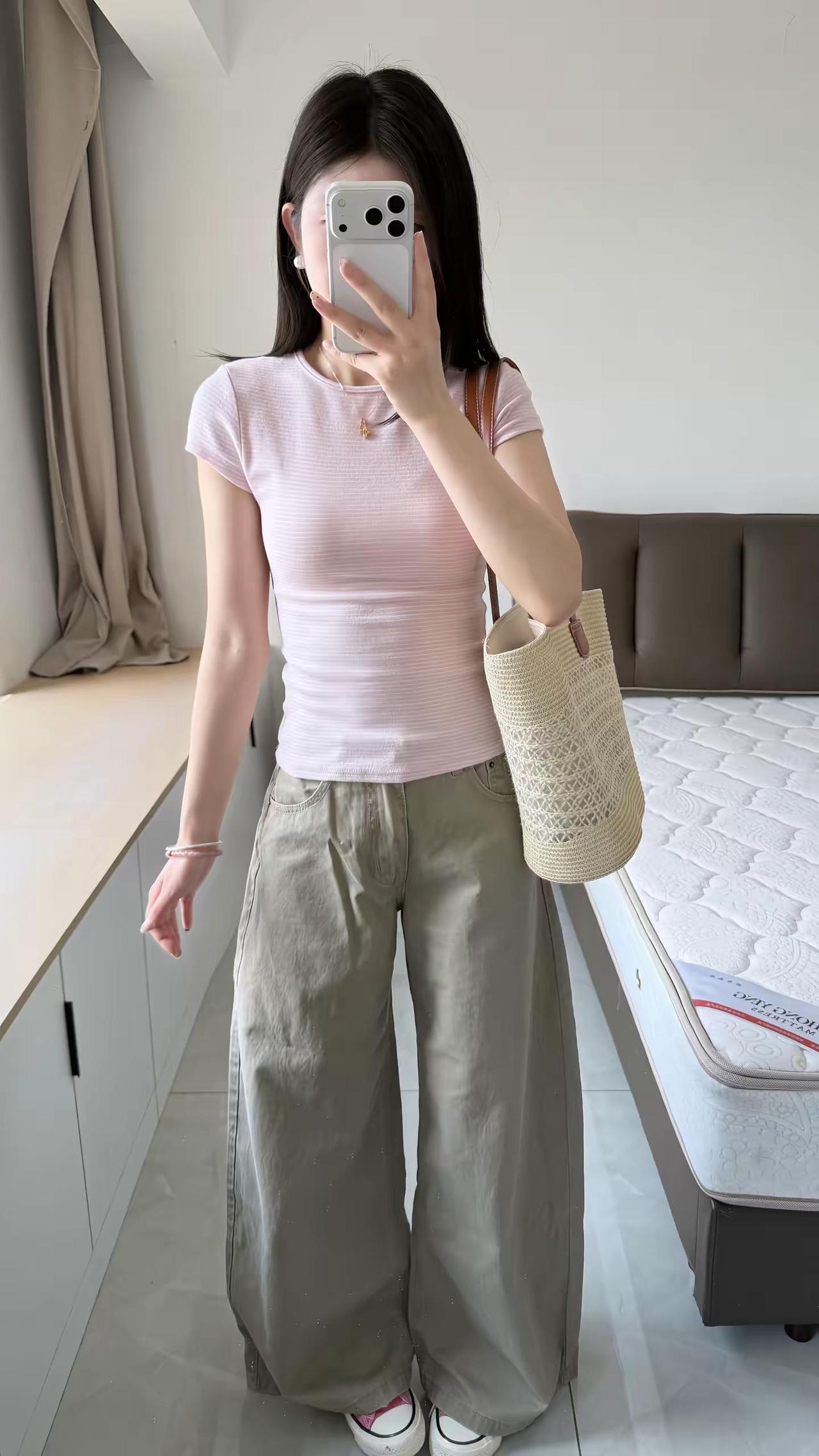 研究过许多誓言 海枯石烂~今天ootd