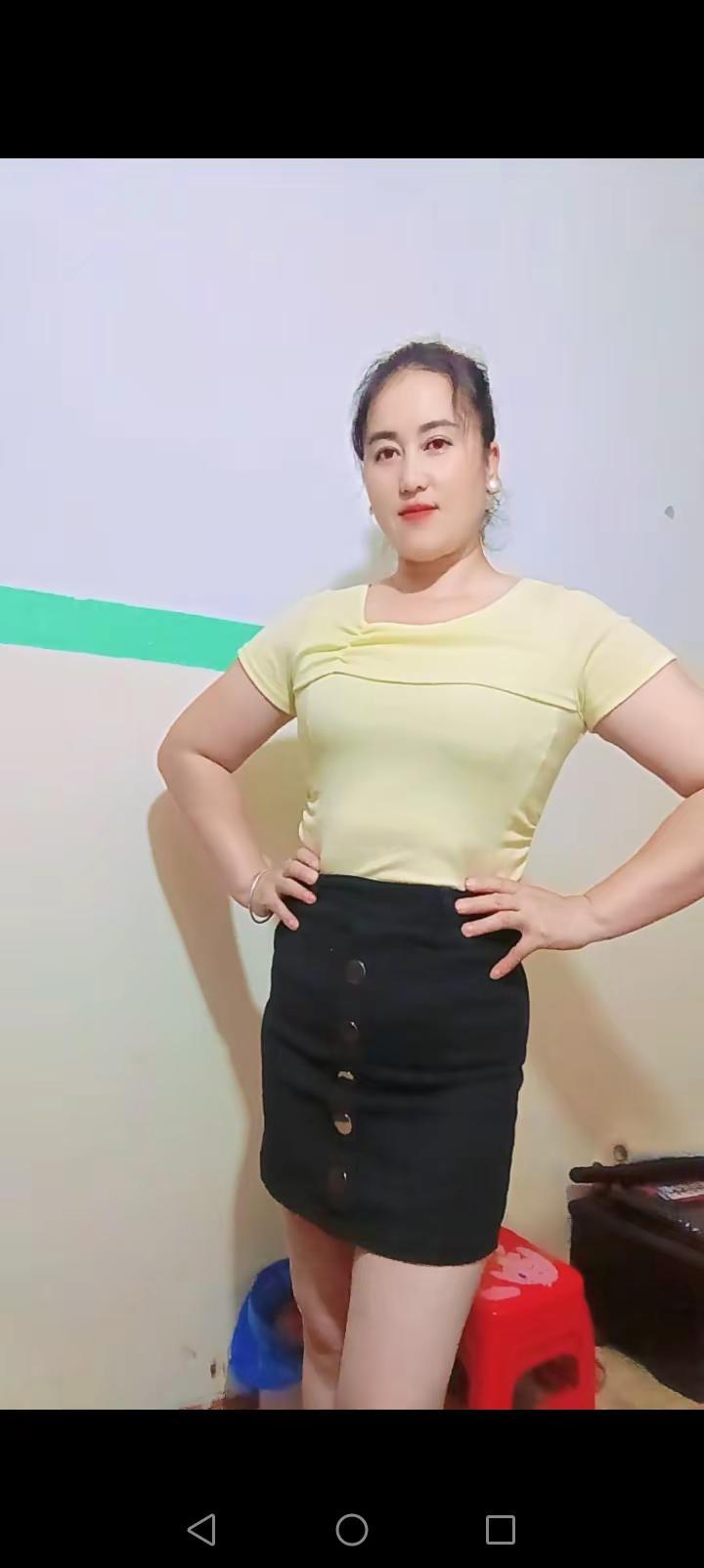 换个短裙撒个娇