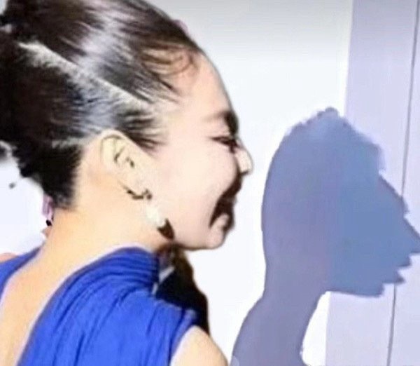 据说这是最接近jennie本人的照片 ​ ​​​