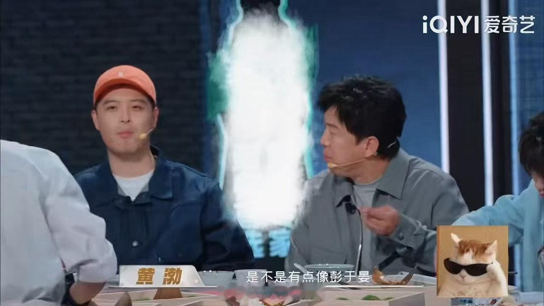 黑暗料理是天才厨师的第一步 老鸡家老猪家看了这节目估计要报警。但嘉宾吃美了，何浩