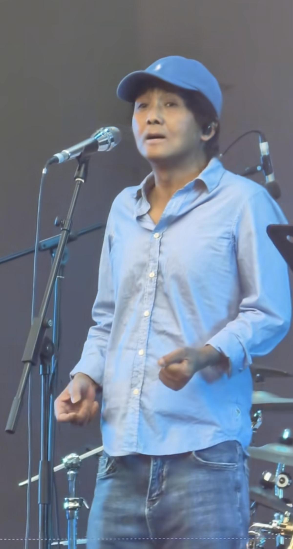 当张楚收敛那颗不愿媚俗的心，我原谅宋江了！
忘词，音调降低且唱不上去，看着年近6