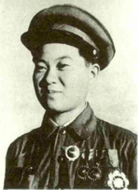 1950年，一名叫郭富的战士被送到医院后，他强烈要求女医生为他检查身体，没想到医