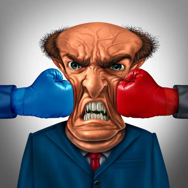 为什么有些夫妻，
越老越像仇人？
说到底，
婚姻本就是两个人的私事。

年轻时有