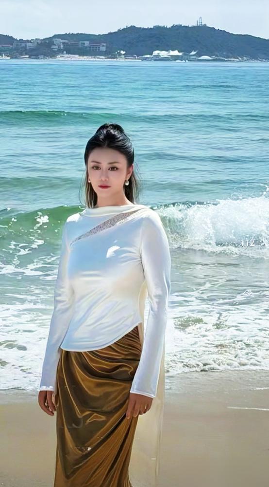 国家队歌唱家，不待在剧院唱美声，反而跑去抖音跟人PK？中国歌剧舞剧院的孙媛，这是