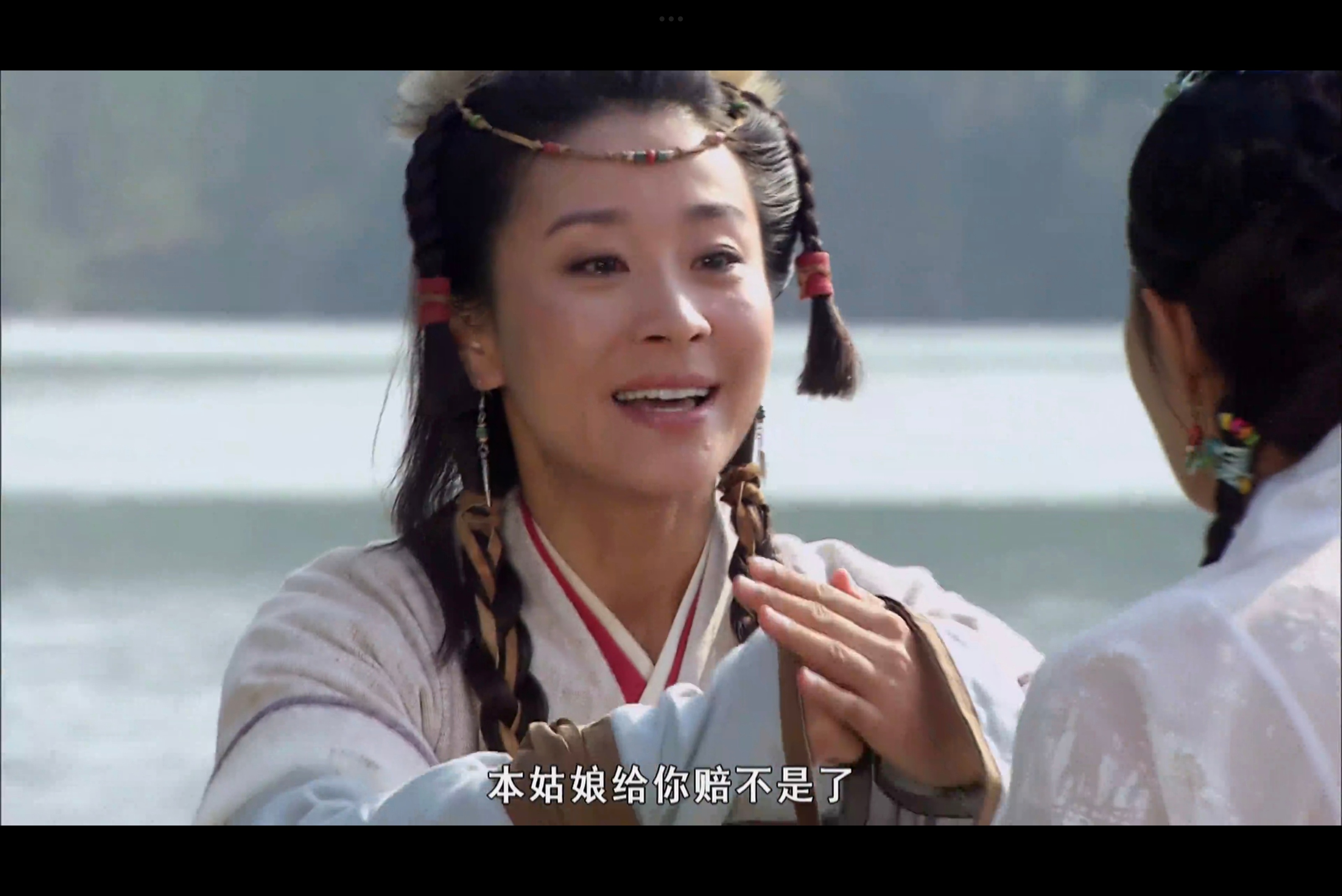 穆桂英×彩云其实是一款亲昵情深到不分主仆的姐妹，从小在寨子里一起长大，爬树掏鸟下