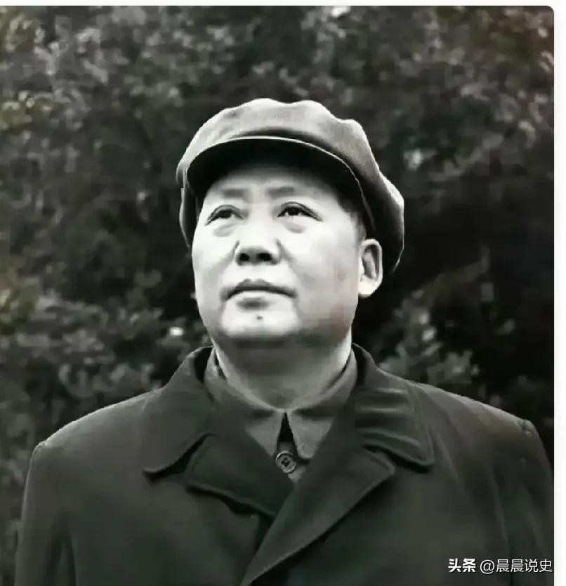 享福是怎么来的?
 
​1950年秋，几位参加长征的干部联名提议：师级以上家庭按