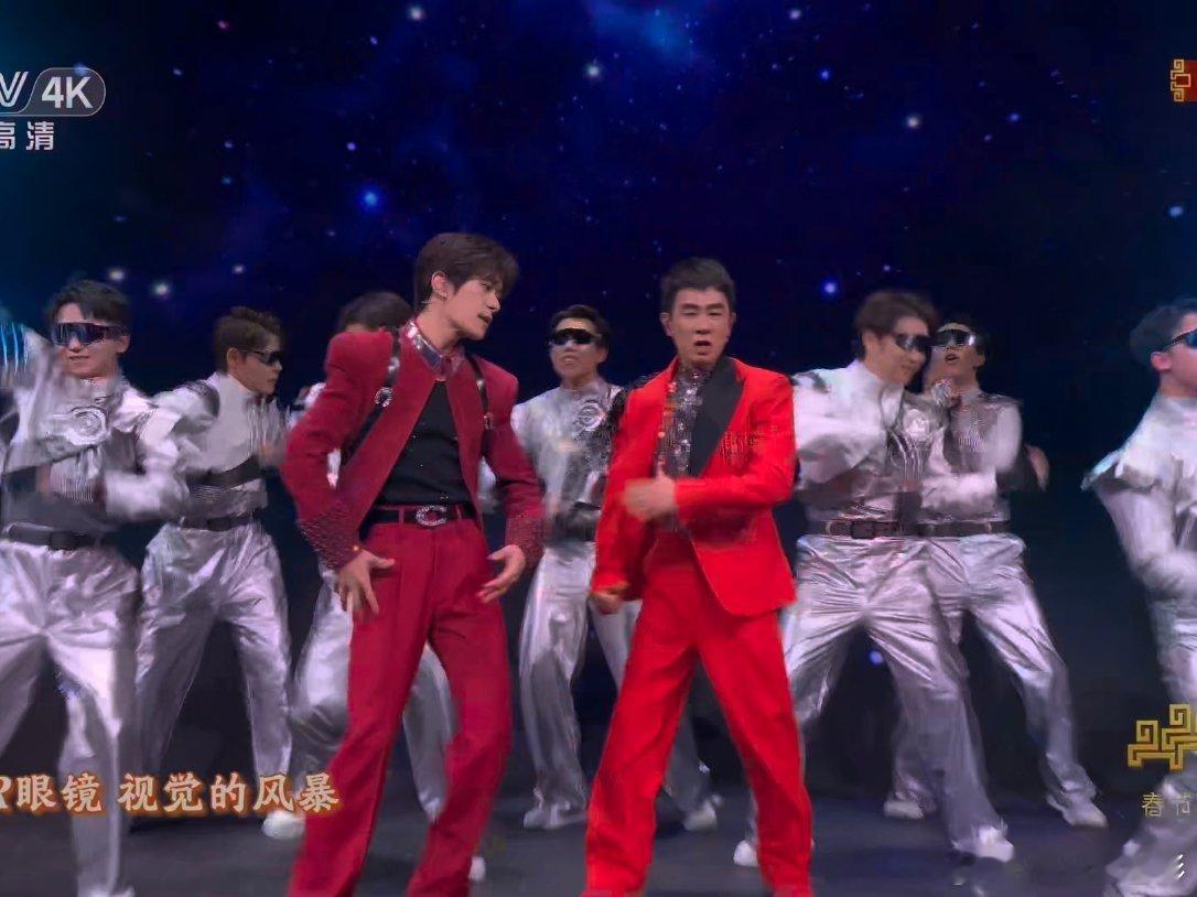 陈小春和易烊千玺来了春节档马上有戏春晚段子大考