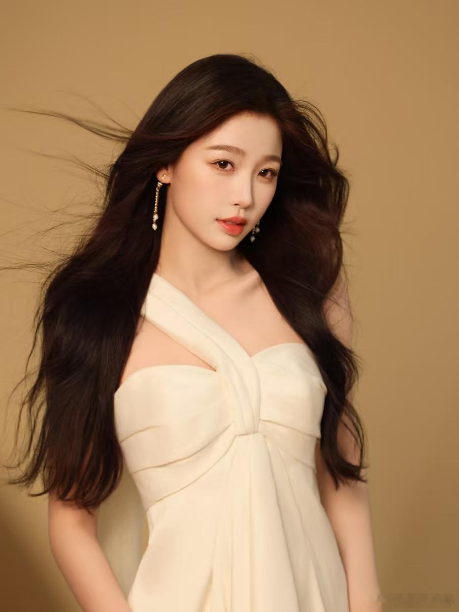 【 95花四美评选 】 95花四美都有谁  近期许多大热的影视作品中，95后的女
