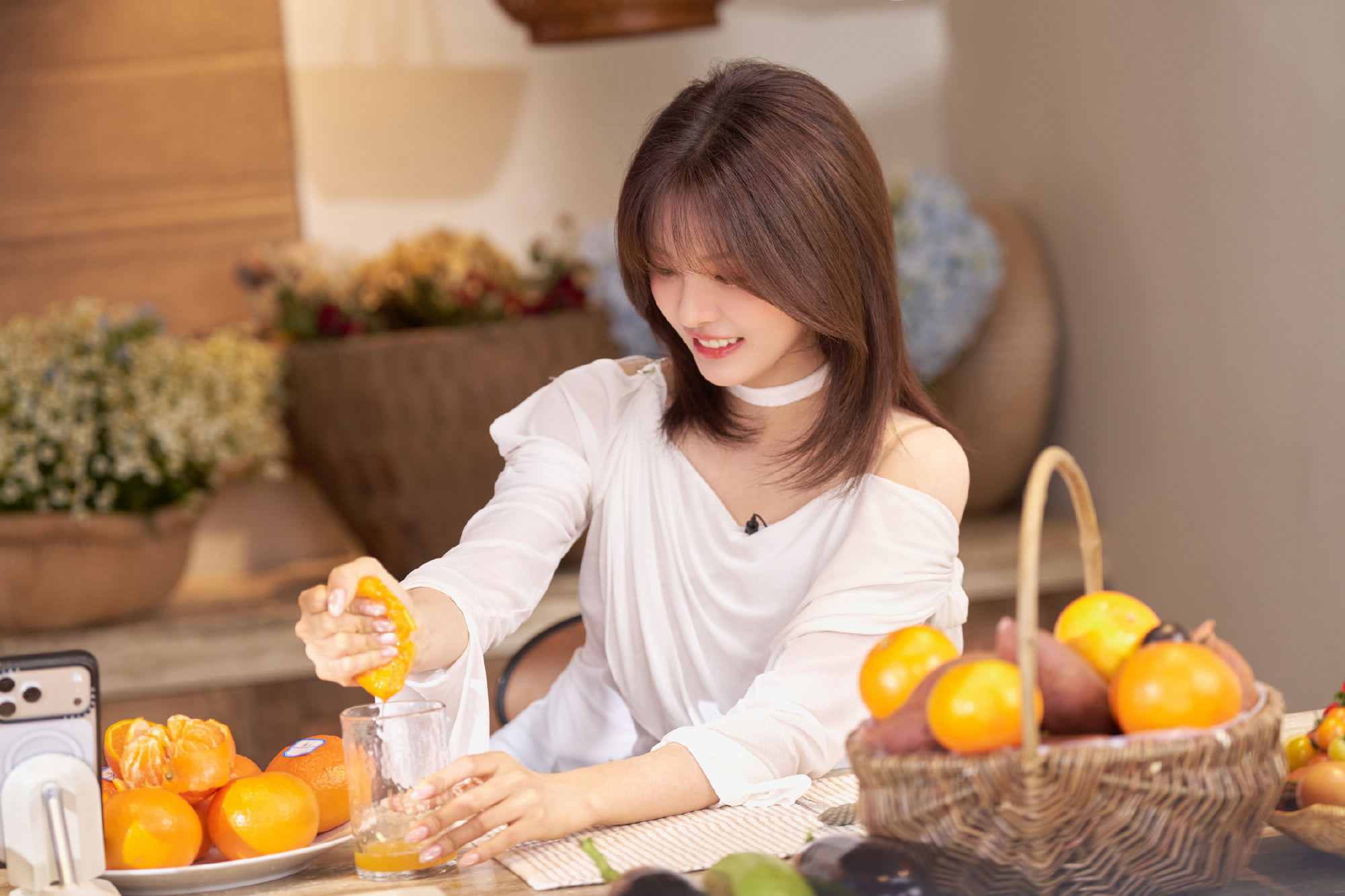 杨超越5.15云南助农直播5个小时太厉害了